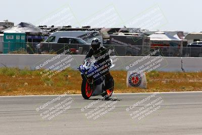 media/Apr-30-2023-CRA (Sun) [[020fcf5d43]]/Race 11-600 Expert Superbike/